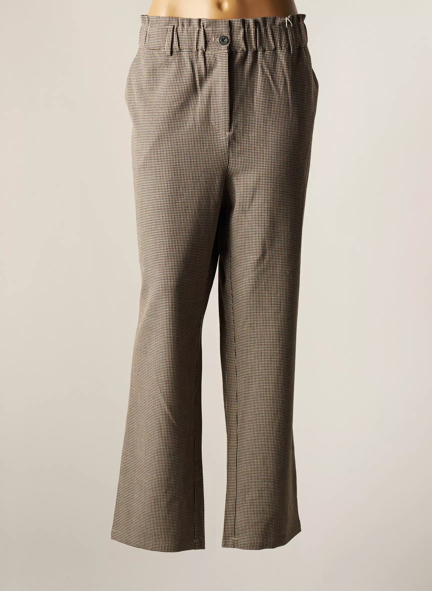 C Est Beau La Vie Pantalons Chino Femme couleur marron