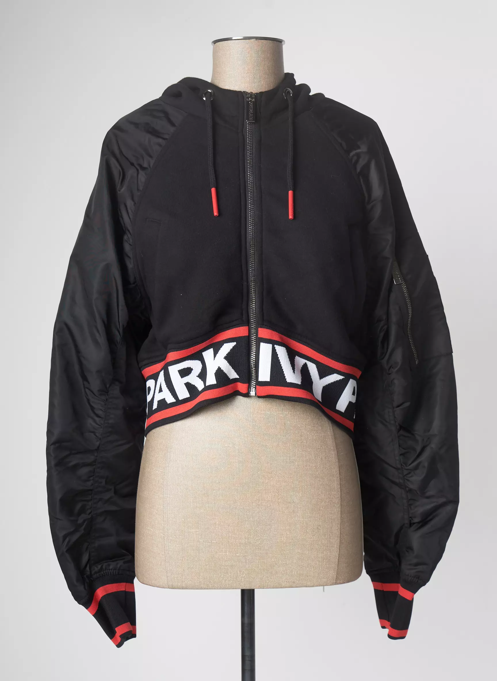 Ivy Park Sweats Femme couleur noir