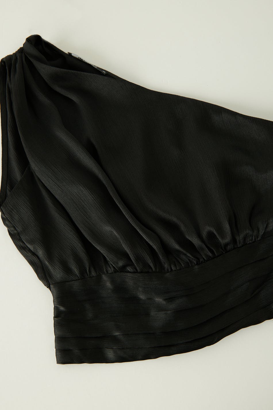 Lucy one shoulder top
