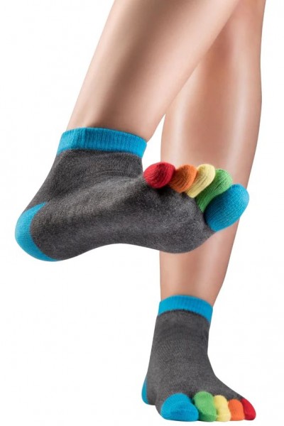 Knitido ~ Rainbow Kurzsocke ~ Balloon Bubbles