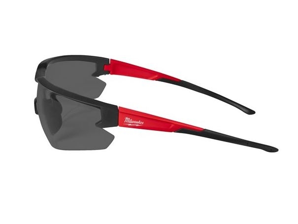 Milwaukee Tillbehör 4932478764 Tonade Skyddsglasögon - Reptåliga & Imskyddande - 1 styck