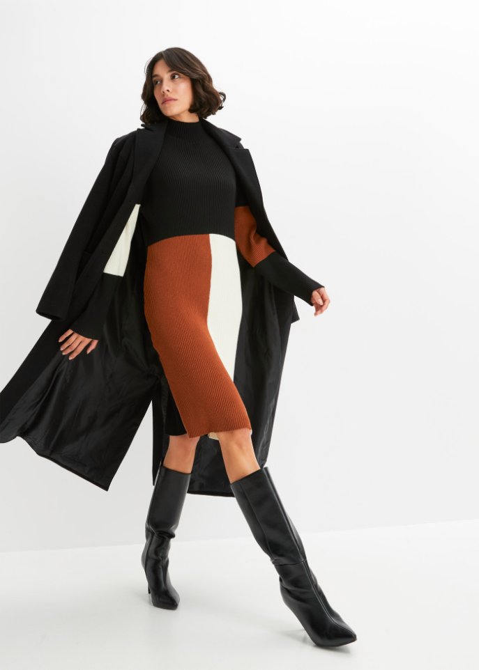 gemustertes Strickkleid