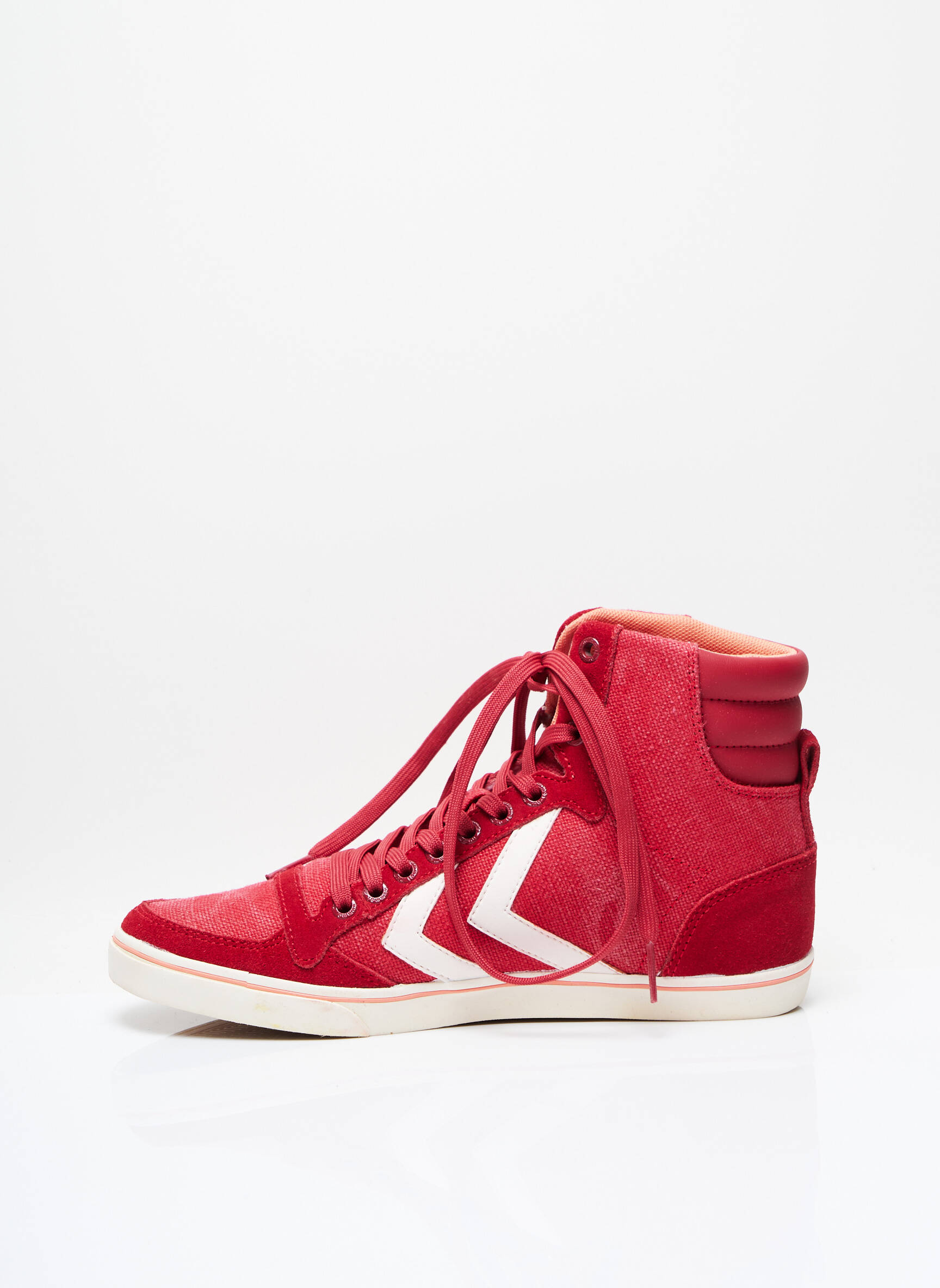 Hummel Baskets Femme couleur rouge