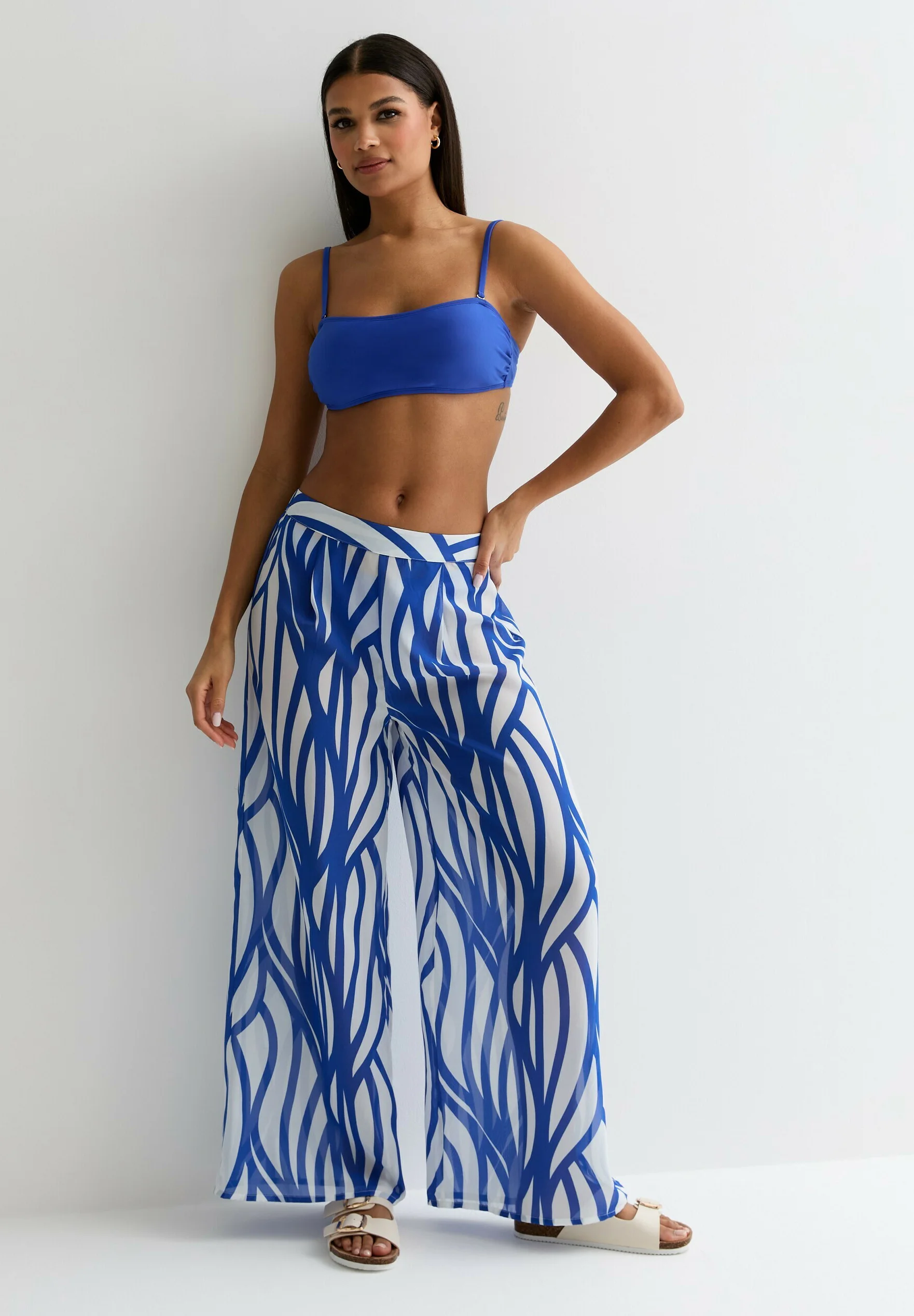 Nuevo look ABSTRACT WIDE - Accesorio de playa