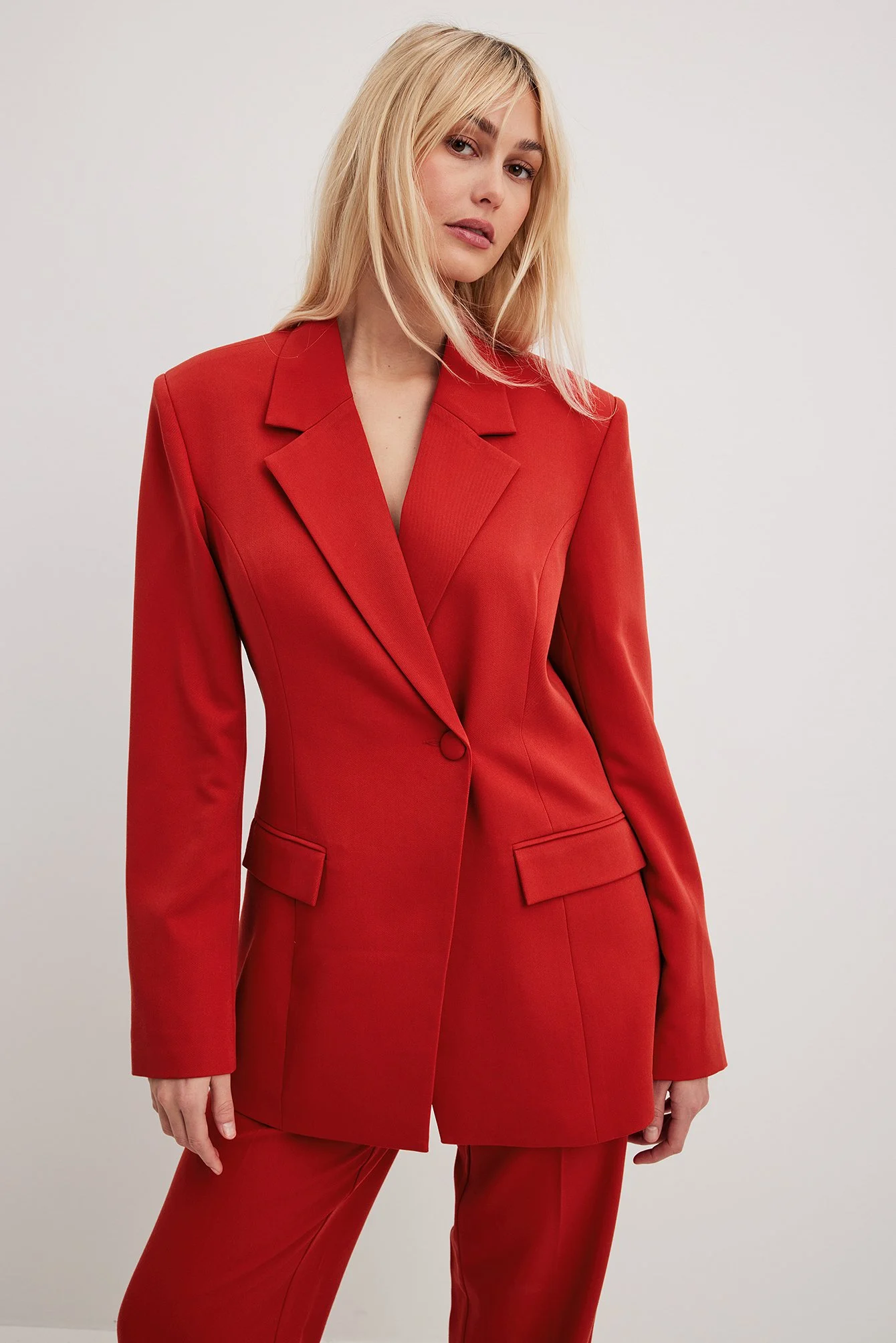 Blazer mit einzelnem Knopf