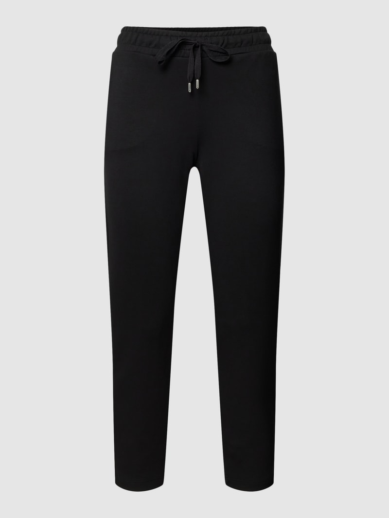 Sweatpants mit Paspeltaschen am Gesäß in schwarz