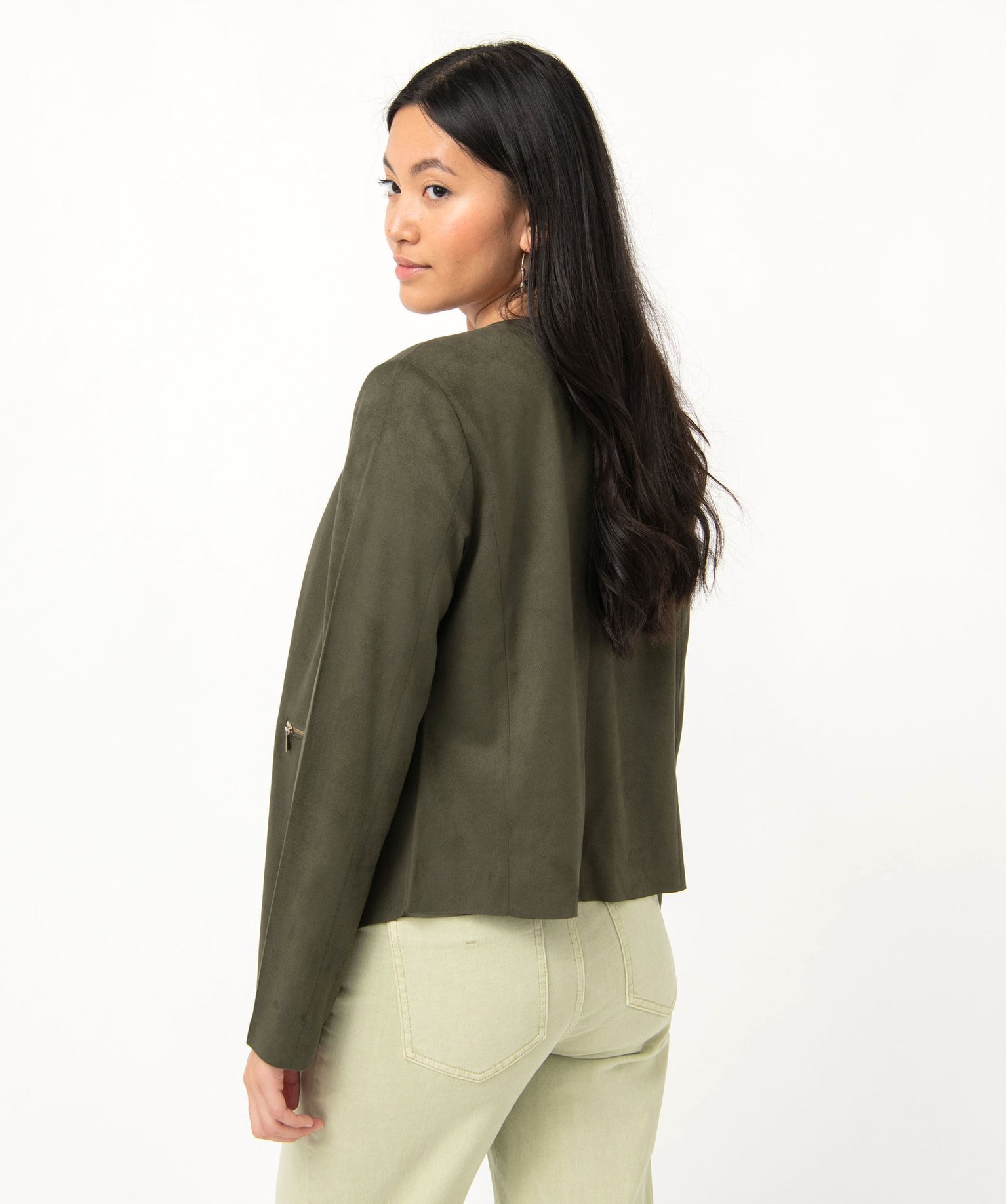 Veste en suédine souple portée ouverte femme kaki | GEMO