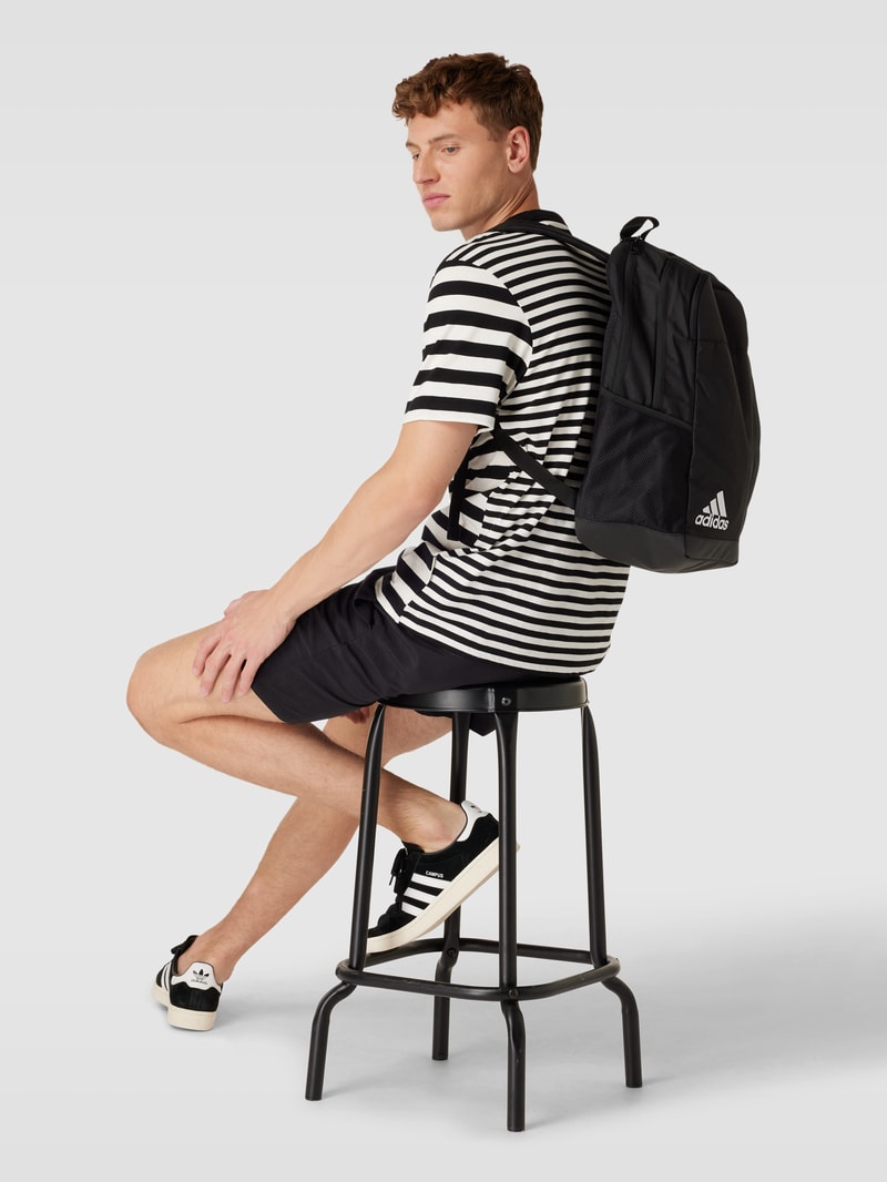 Rucksack mit Label-Print Modell 'Motion' in schwarz