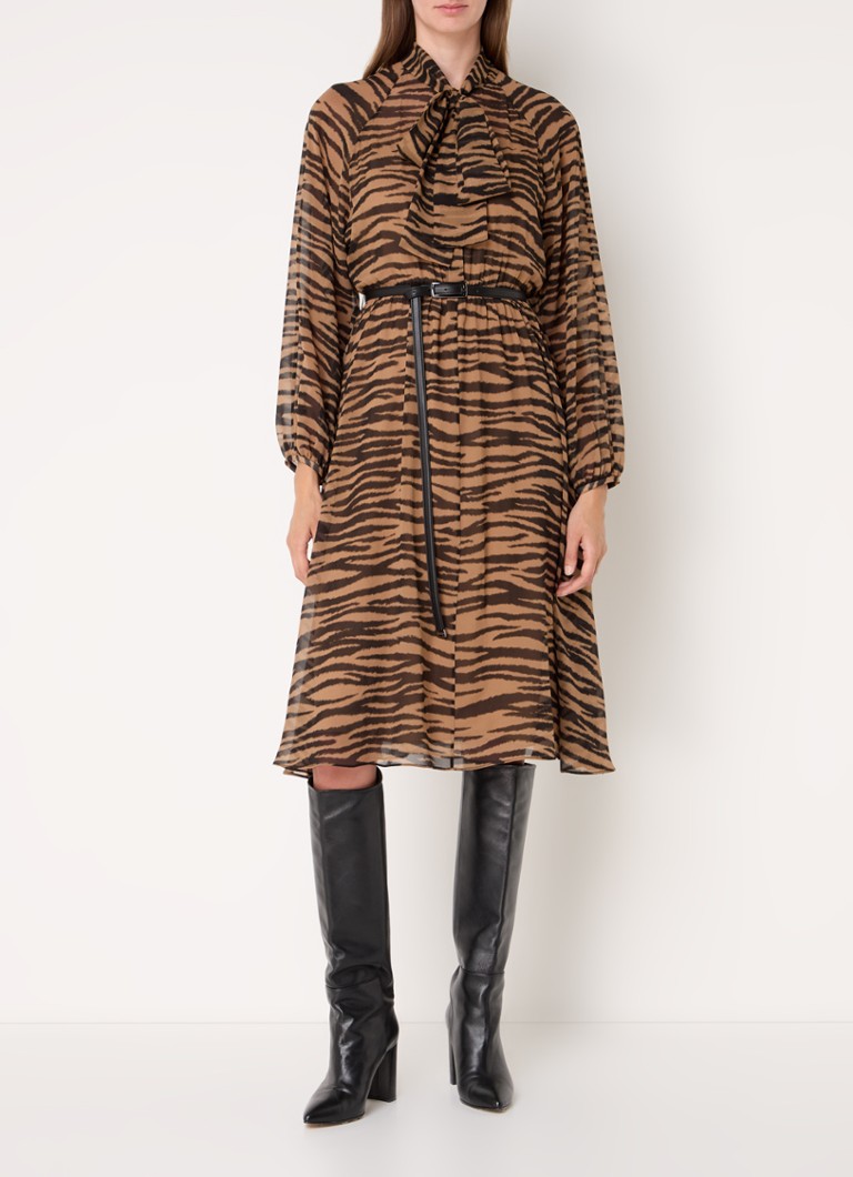 Abito midi in seta Glizia di MaxMara con stampa tigrata e collo a scialle.