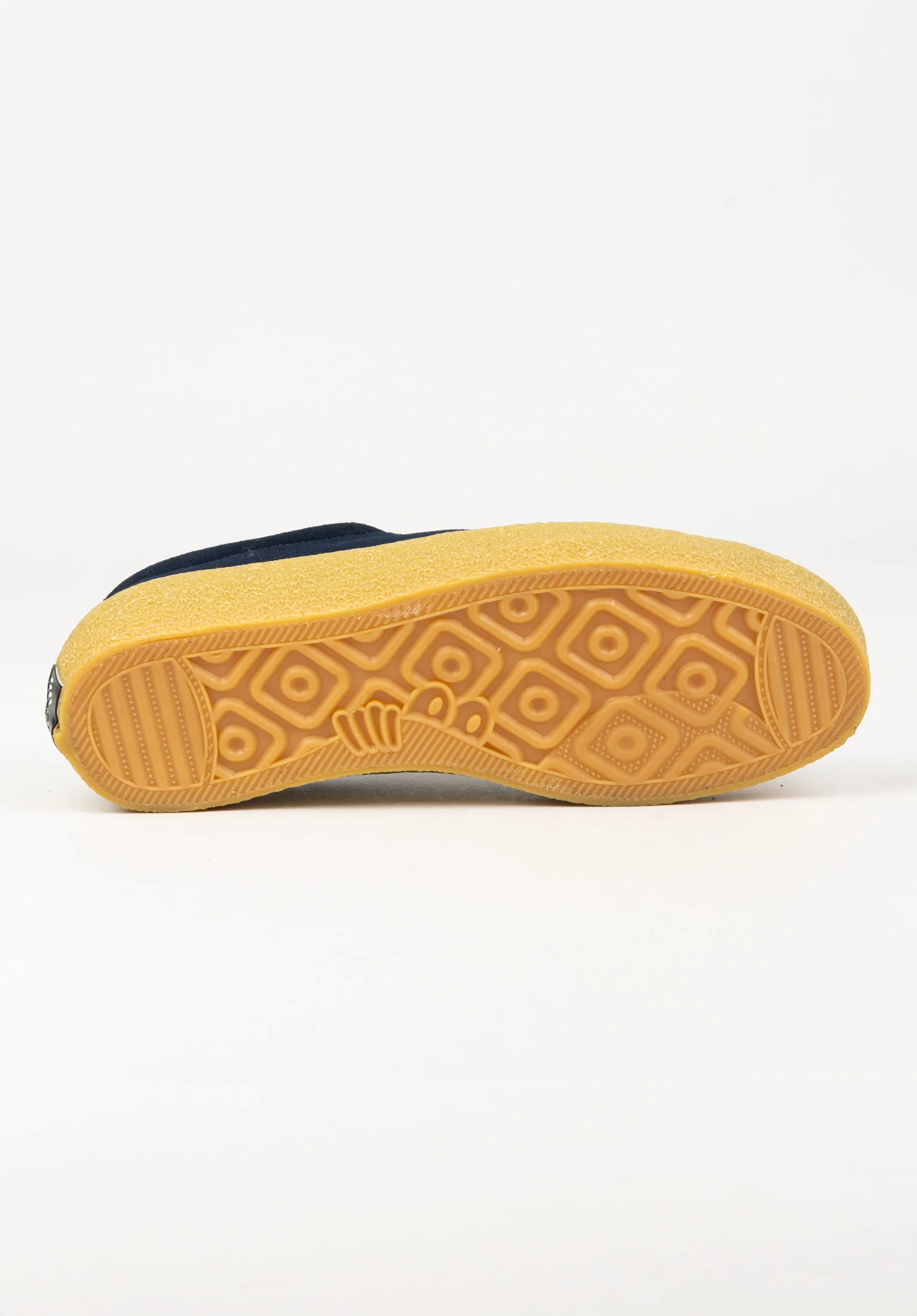 VM002 Suede Low