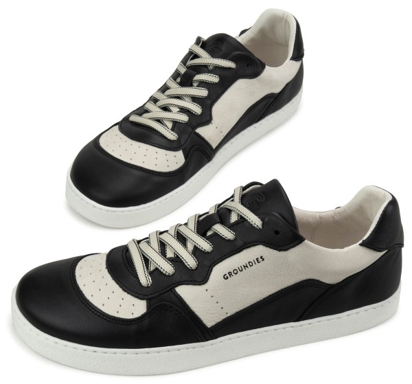 Groundies ~ Nova Special LowCut Sneaker GS1 ~ Black White