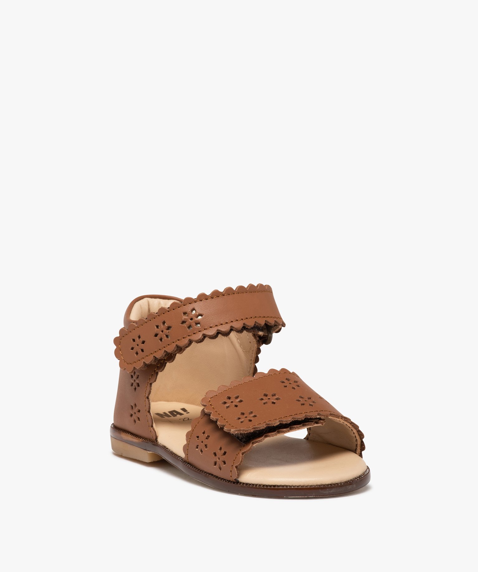 Sandales bébé fille en cuir à brides scratch ajourées – NA!