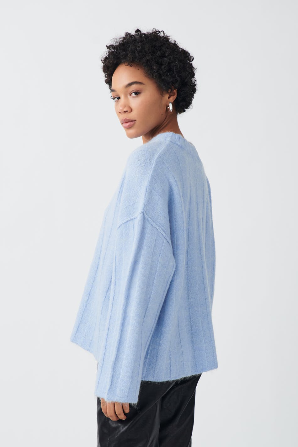 Wide rib knitted sweater