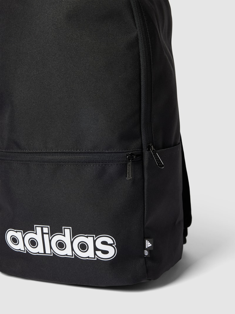 Rucksack mit Label-Print in schwarz