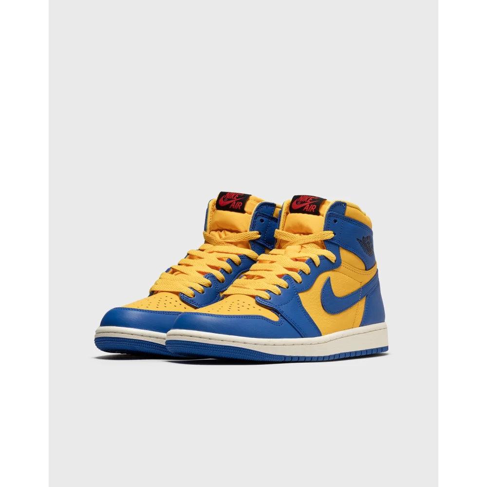 NIKE JORDAN WMNS Air 1 Retro OG Reverse Laney High FD2596-700 / gelb