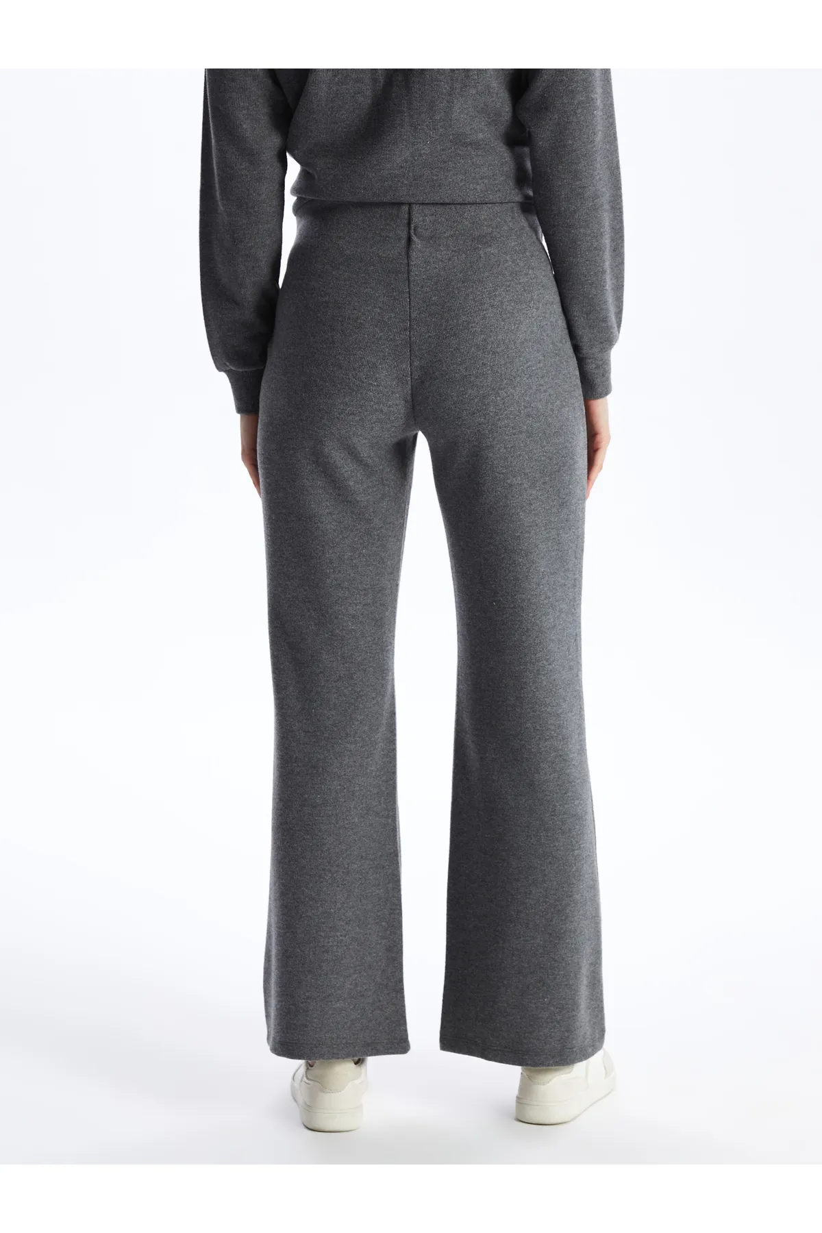 LC Waikiki  Jogginghose - Schwarz - Relaxed