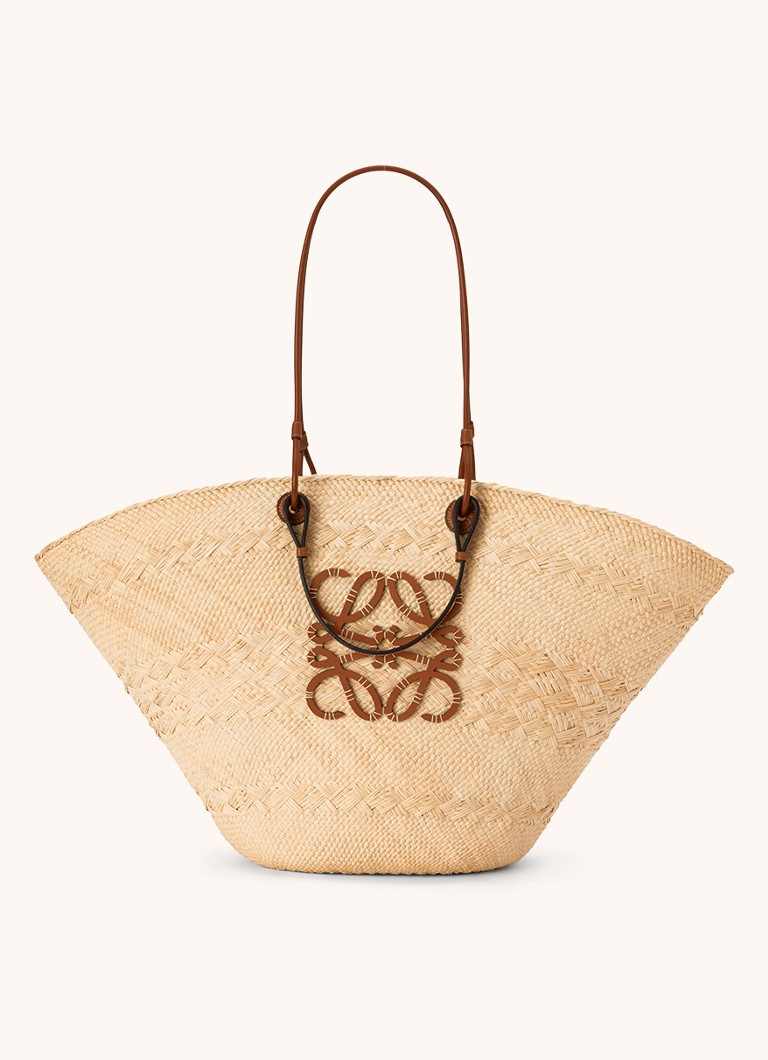 LOEWE Anagram Basket Suuri ostoskassi vasikannahkaisilla yksityiskohdilla