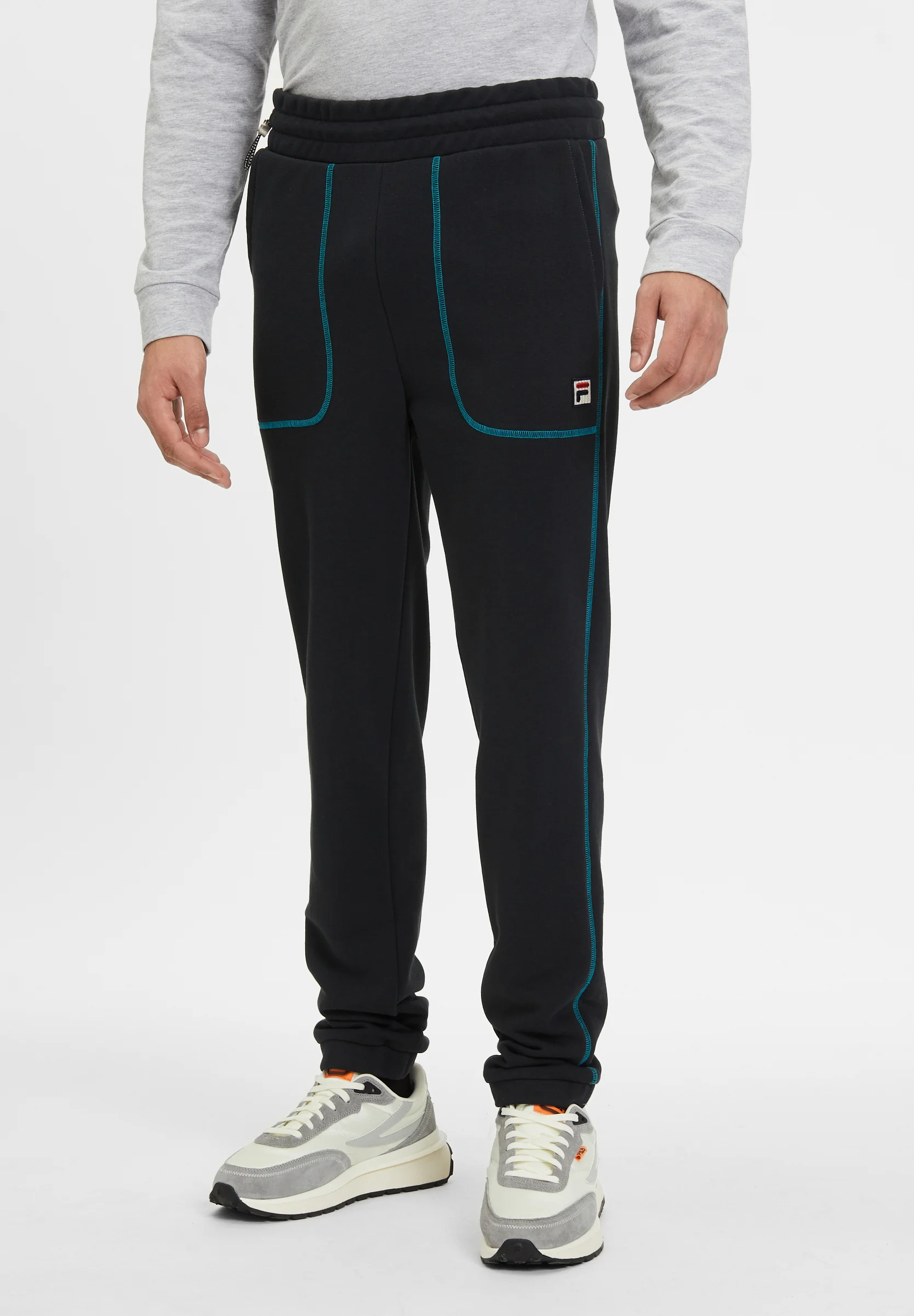 Fila APPAREL RIFUGIO CUFFED - Pantalones deportivos