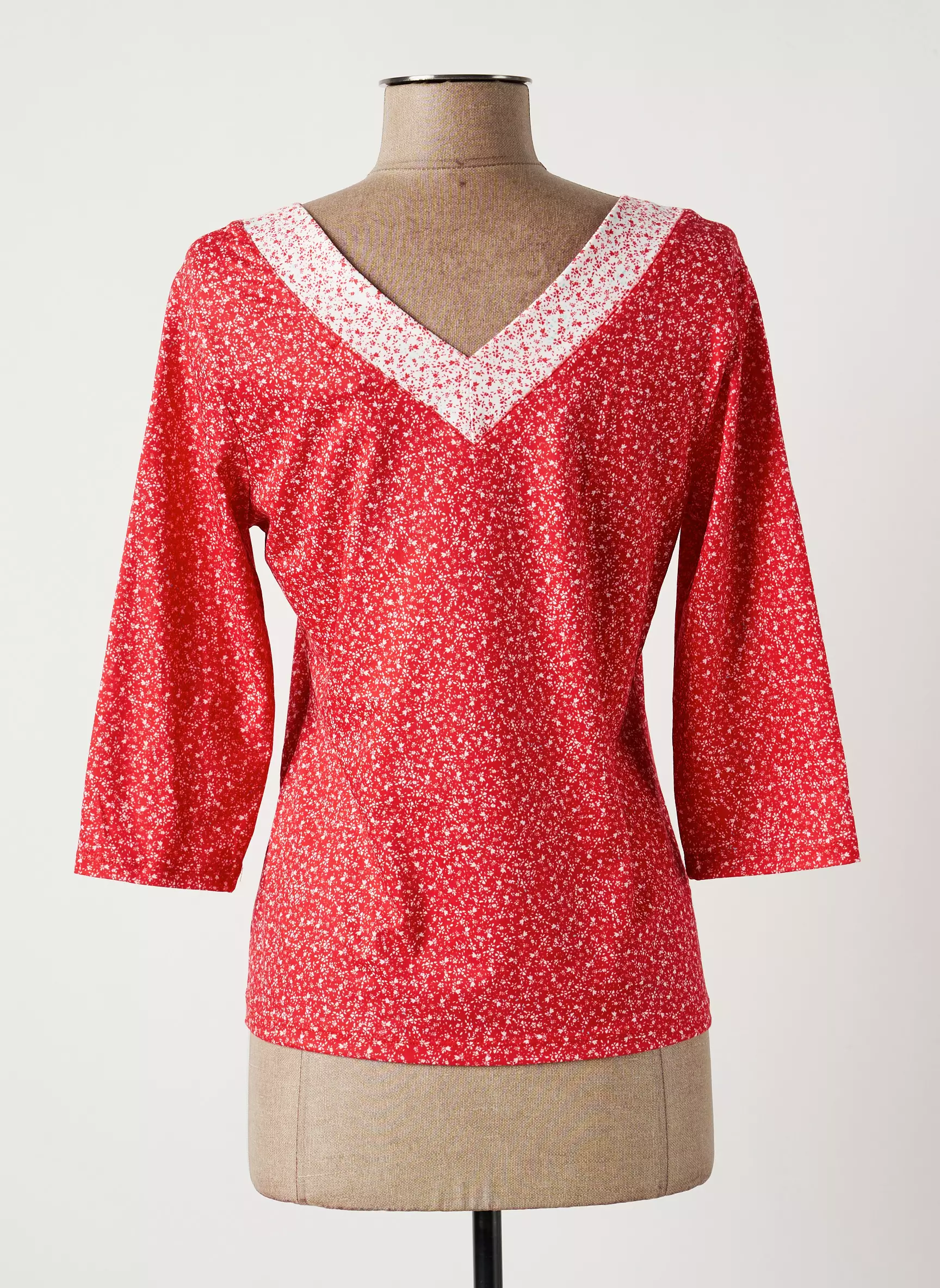 Paul Brial Tshirts Femme couleur rouge