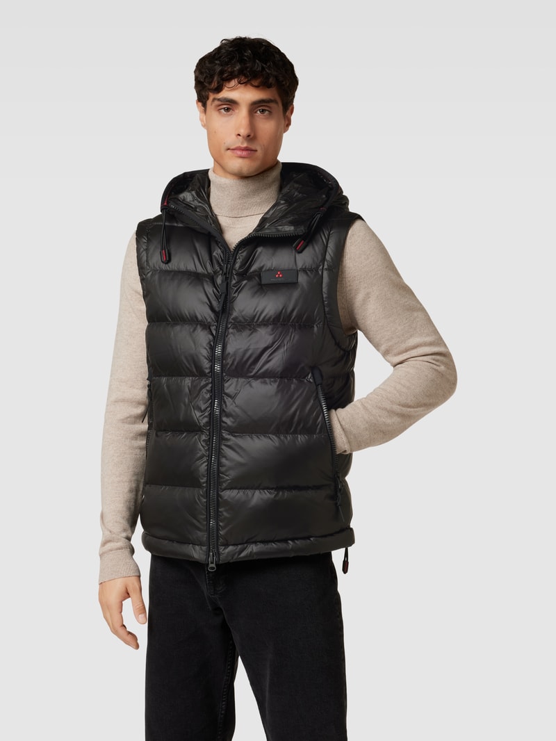 Steppweste mit Label-Applikation Modell 'DONOMA NR 02' in schwarz