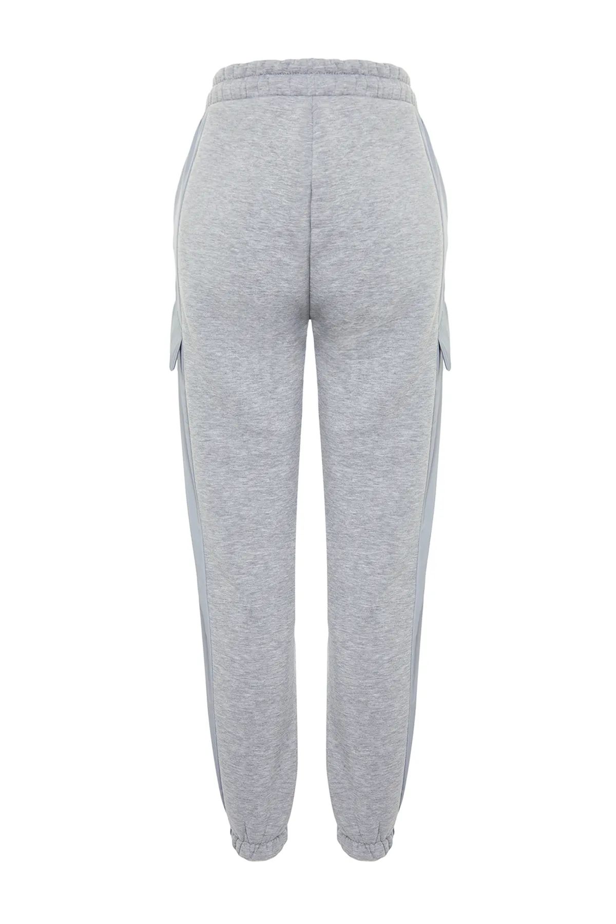 Trendyol Collection  Graue, lockere Jogginghose mit Fallschirmtaschen und dickem Fleece innen, gestrickte Jogginghose TWOAW24EA00003