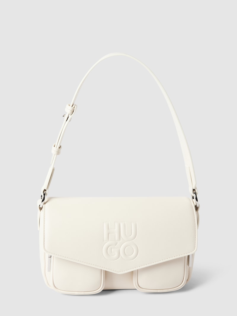 Schultertasche mit Label-Prägung Modell 'Bel' in weiss