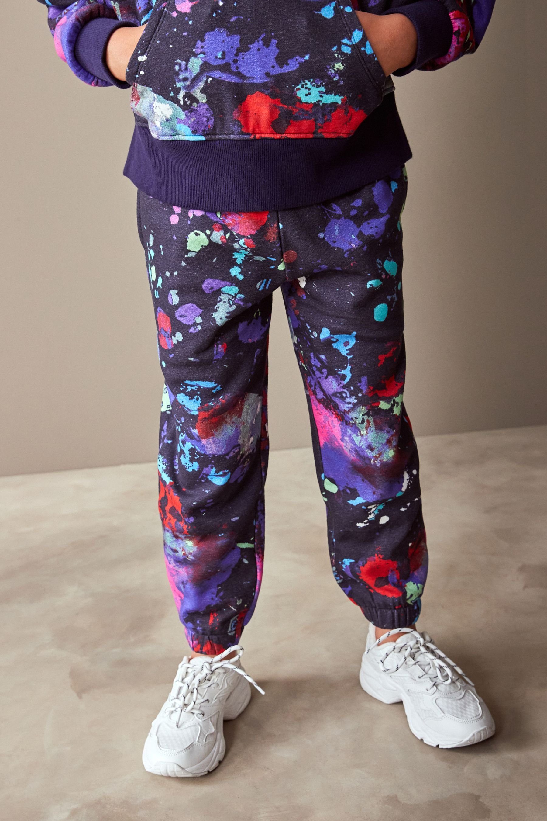 Next Jogginghose Oversized Fit Jogginghose im Stil der 90er-Jahre (1-tlg)