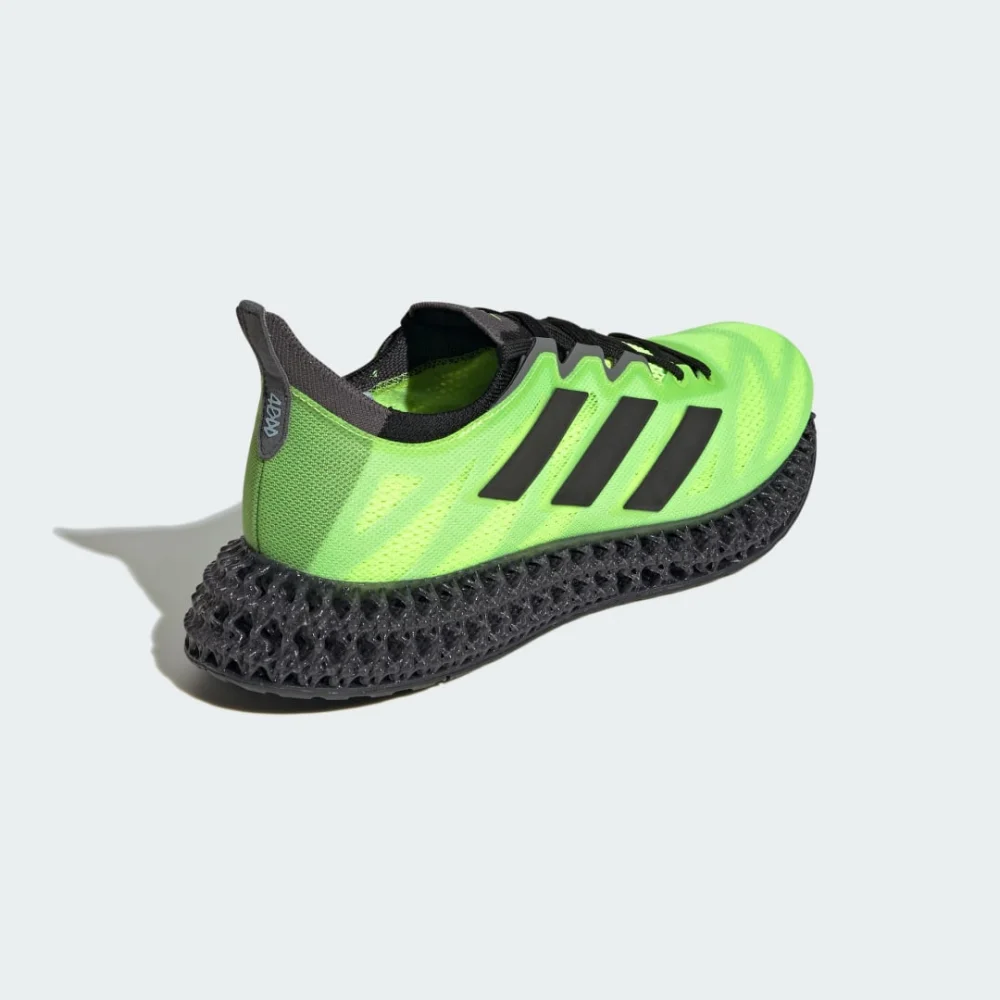 adidas 4DFWD 3 IG8978 / grün