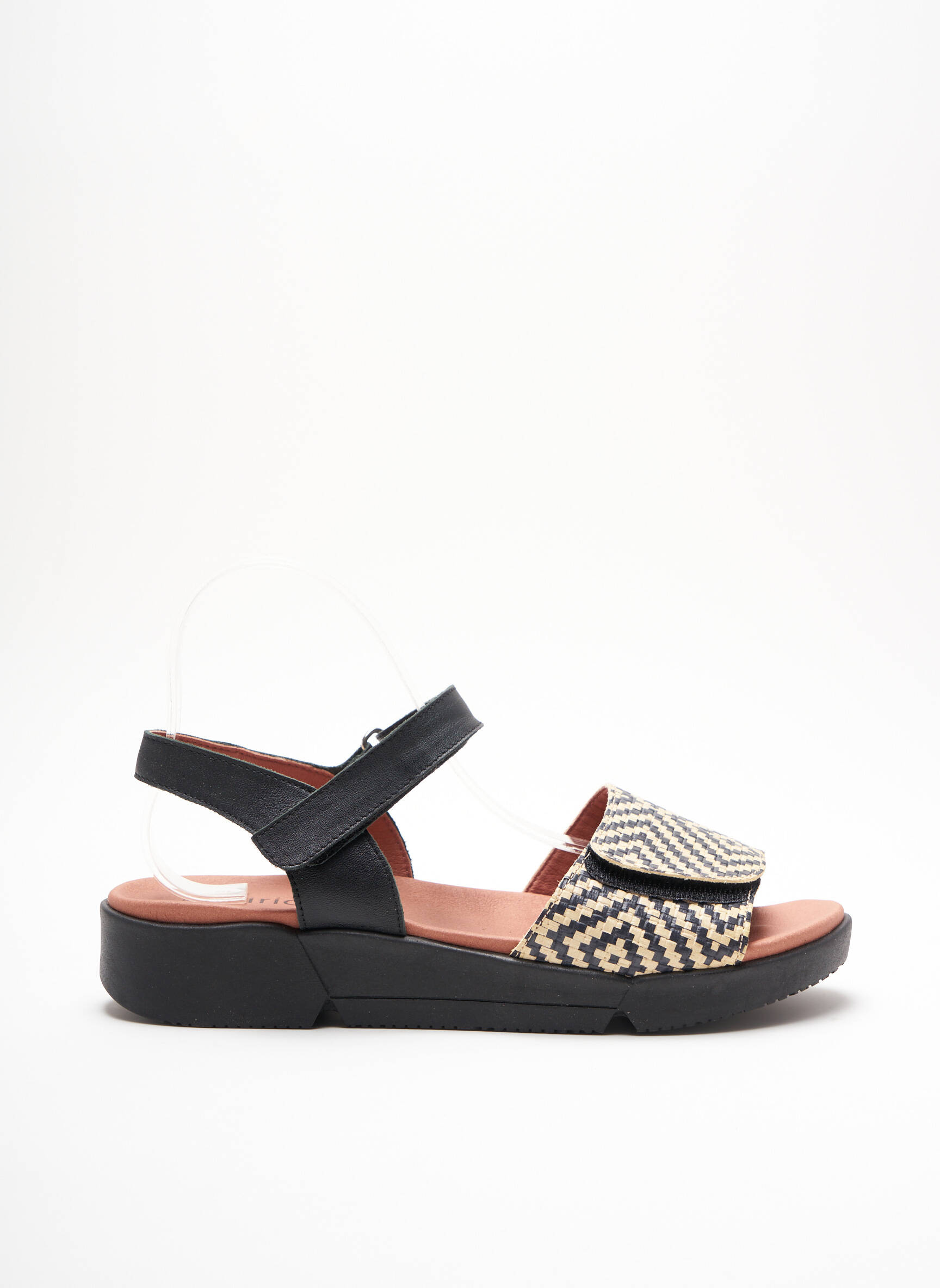Hirica Sandales Nu Pieds Femme couleur noir