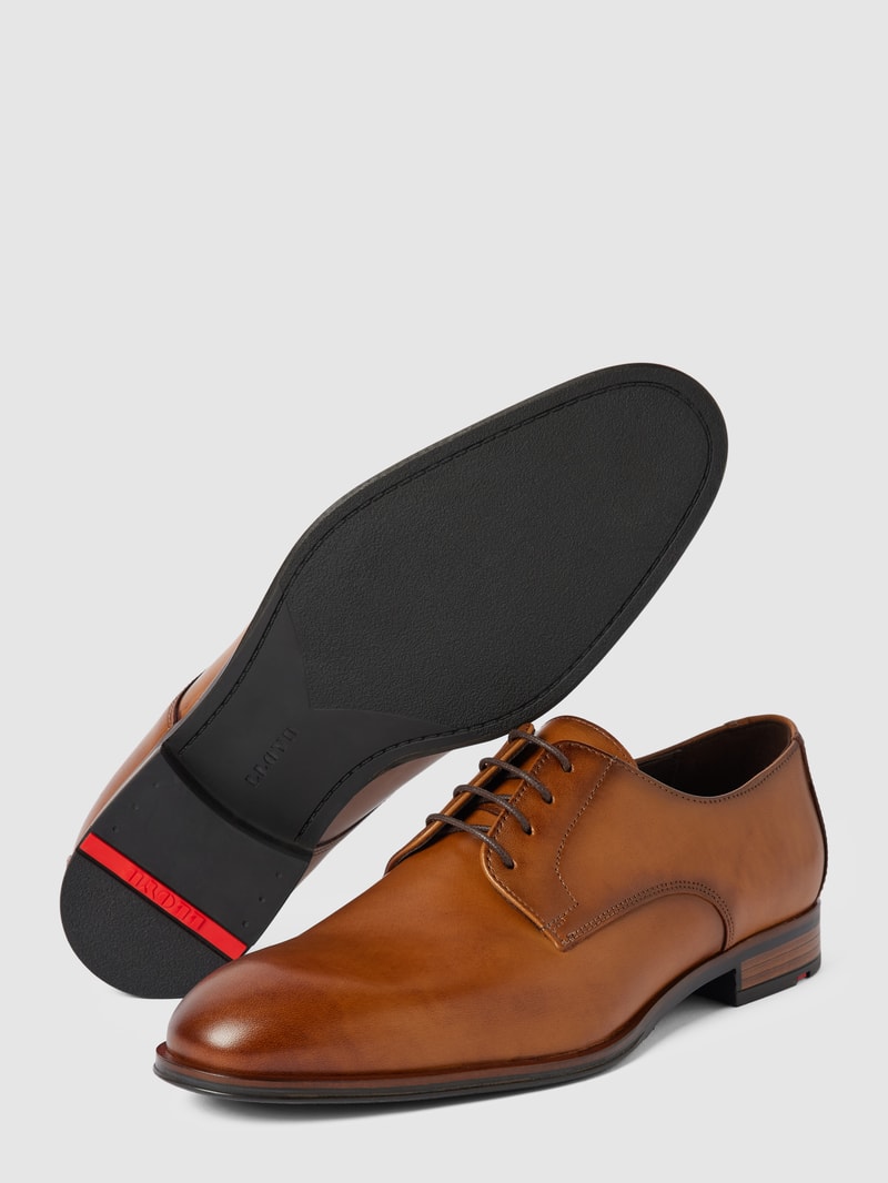 Derby-Schuhe aus Leder Modell 'Sabre' in cognac