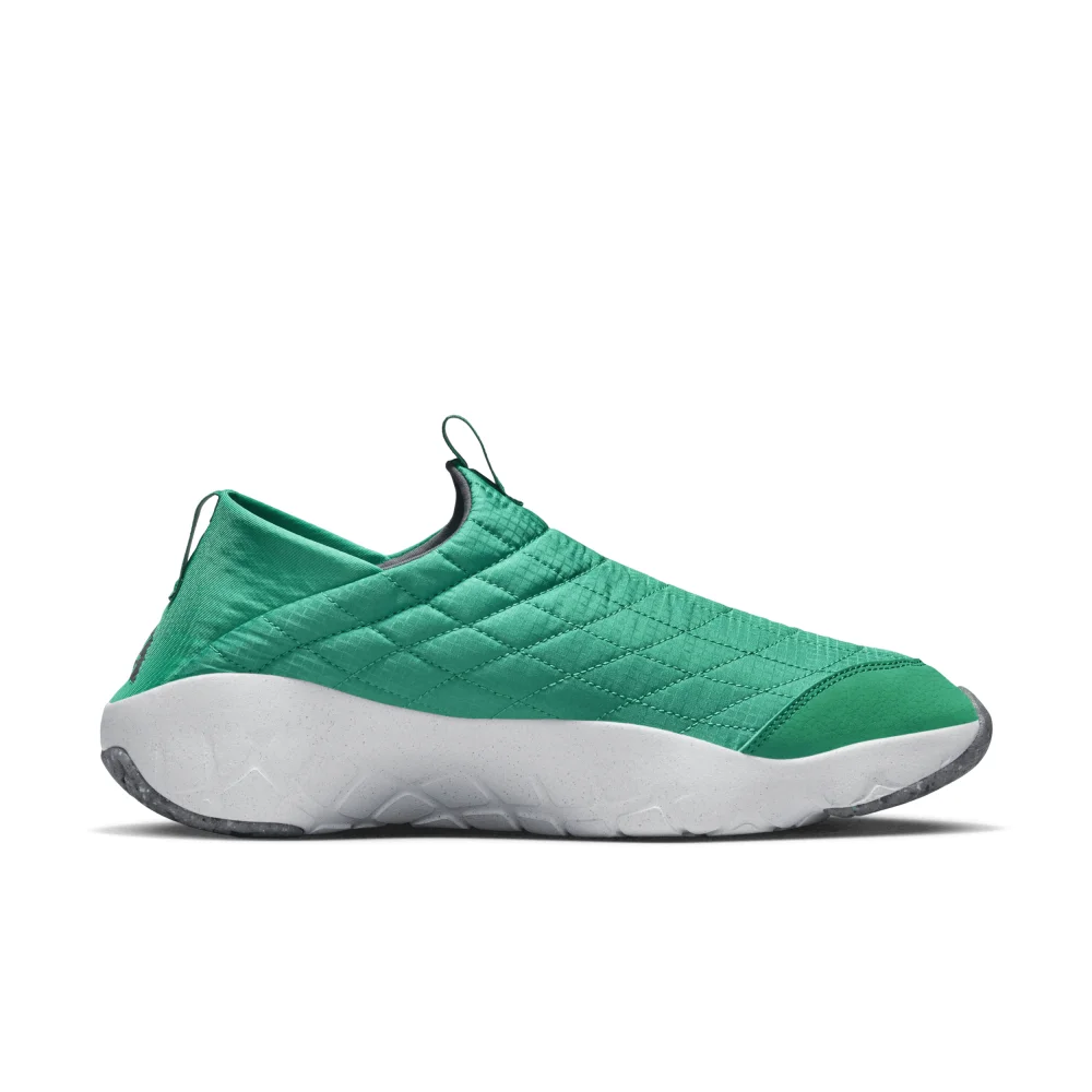 Nike ACG Moc 3.5 DO9333 301 / grün