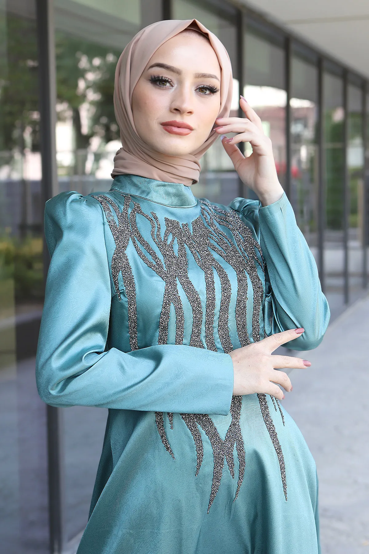 Tesettür Dünyası  Abendkleid mit Pailletten auf der Vorderseite, Tsd220544, Mintgrün