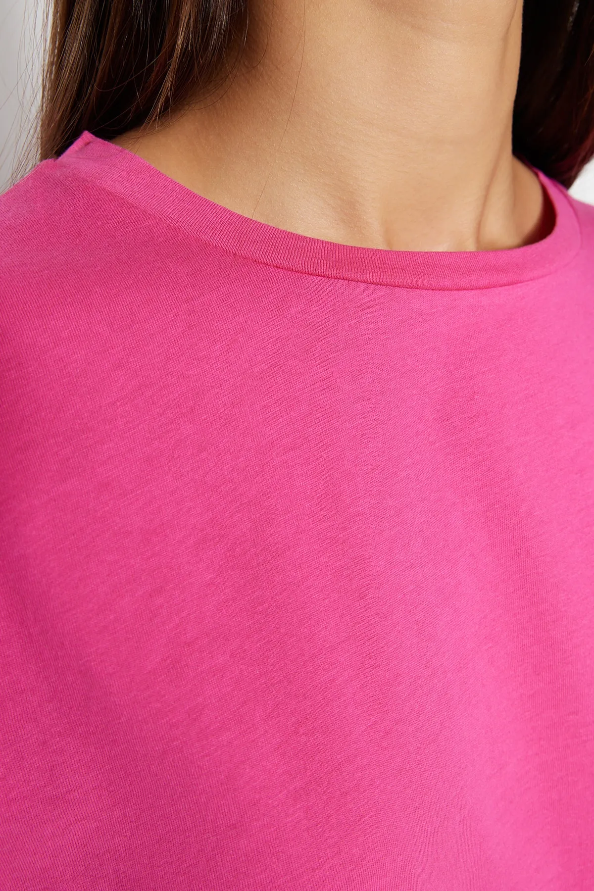Trendyol Collection  Fuchsia, 100 % Baumwolle, Oversize/Weitform, Rundhals-Strick-T-Shirt TWOSS20TS0134