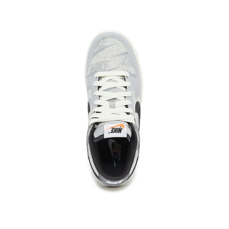 NIKE Wmns Dunk Low 