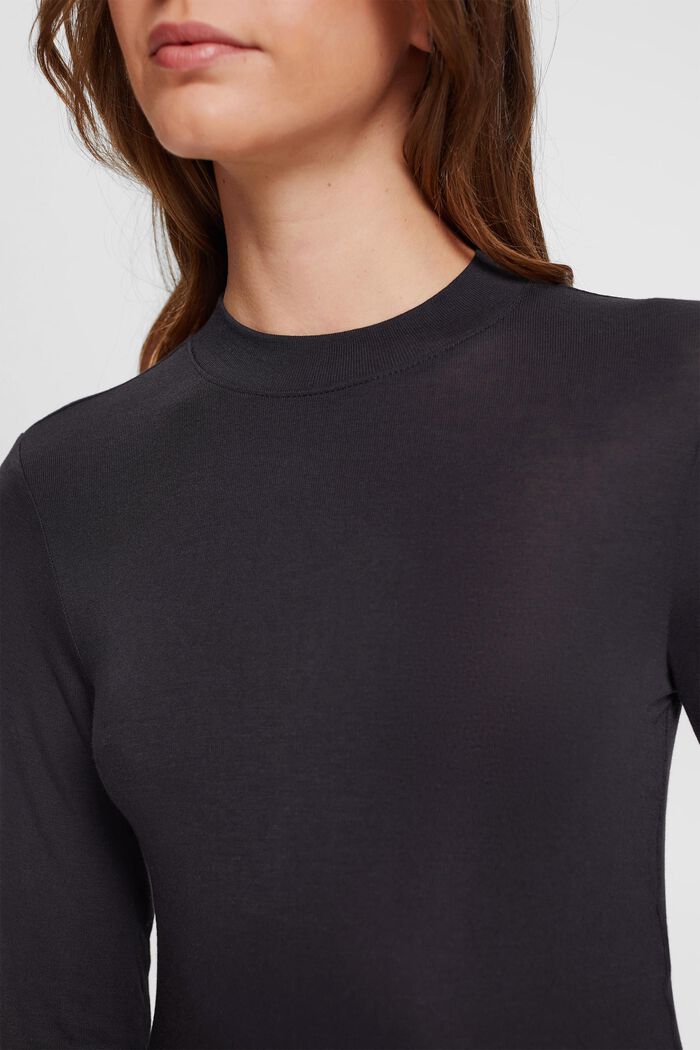 Cropped Fit Longsleeve