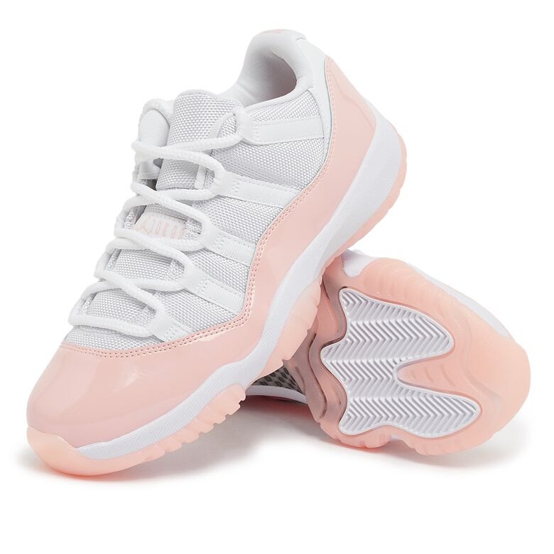 JORDAN Wmns Air Jordan 11 Retro Low 
