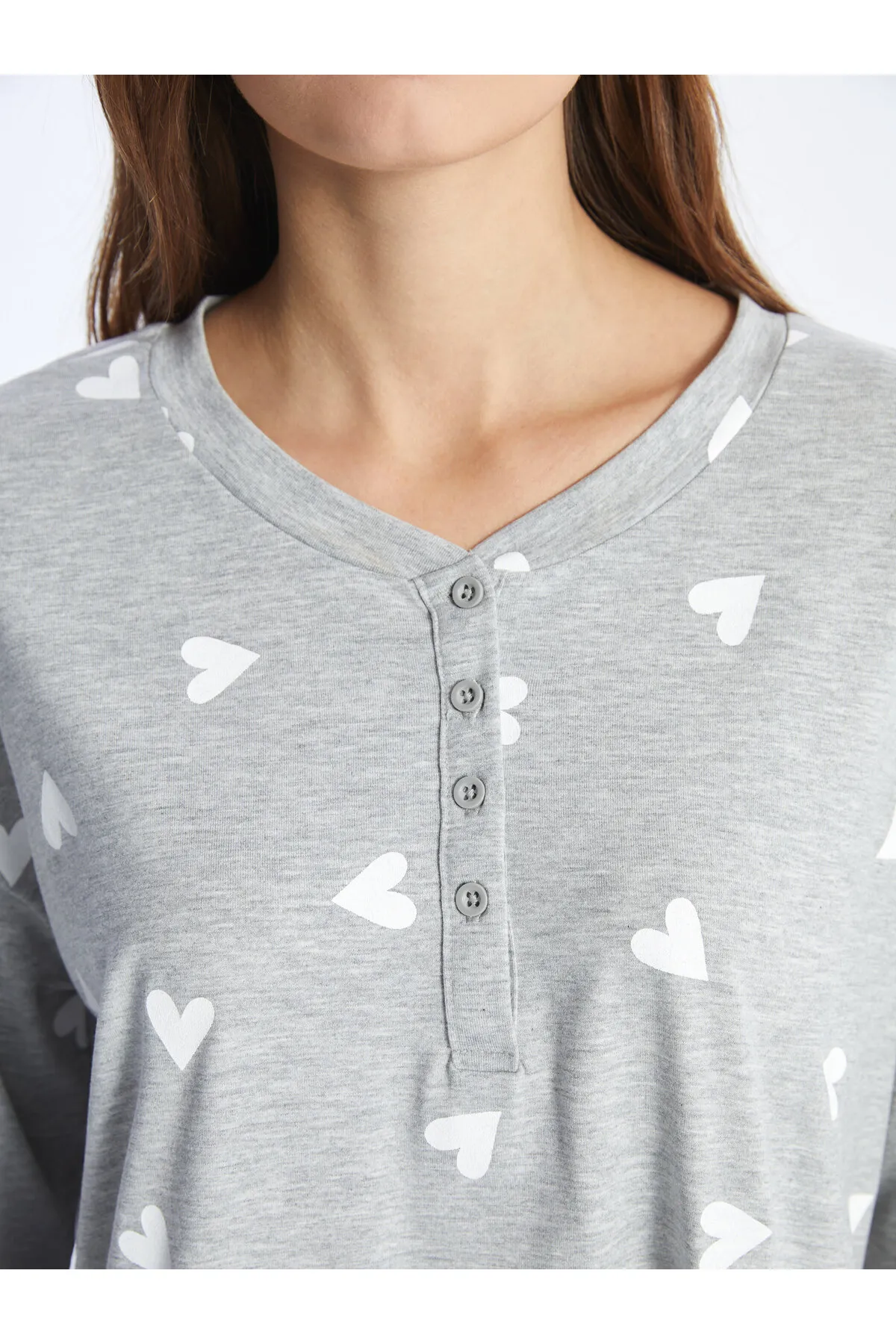 LC Waikiki  Gemustertes, langärmliges Damen-Pyjamaoberteil mit Rundhalsausschnitt