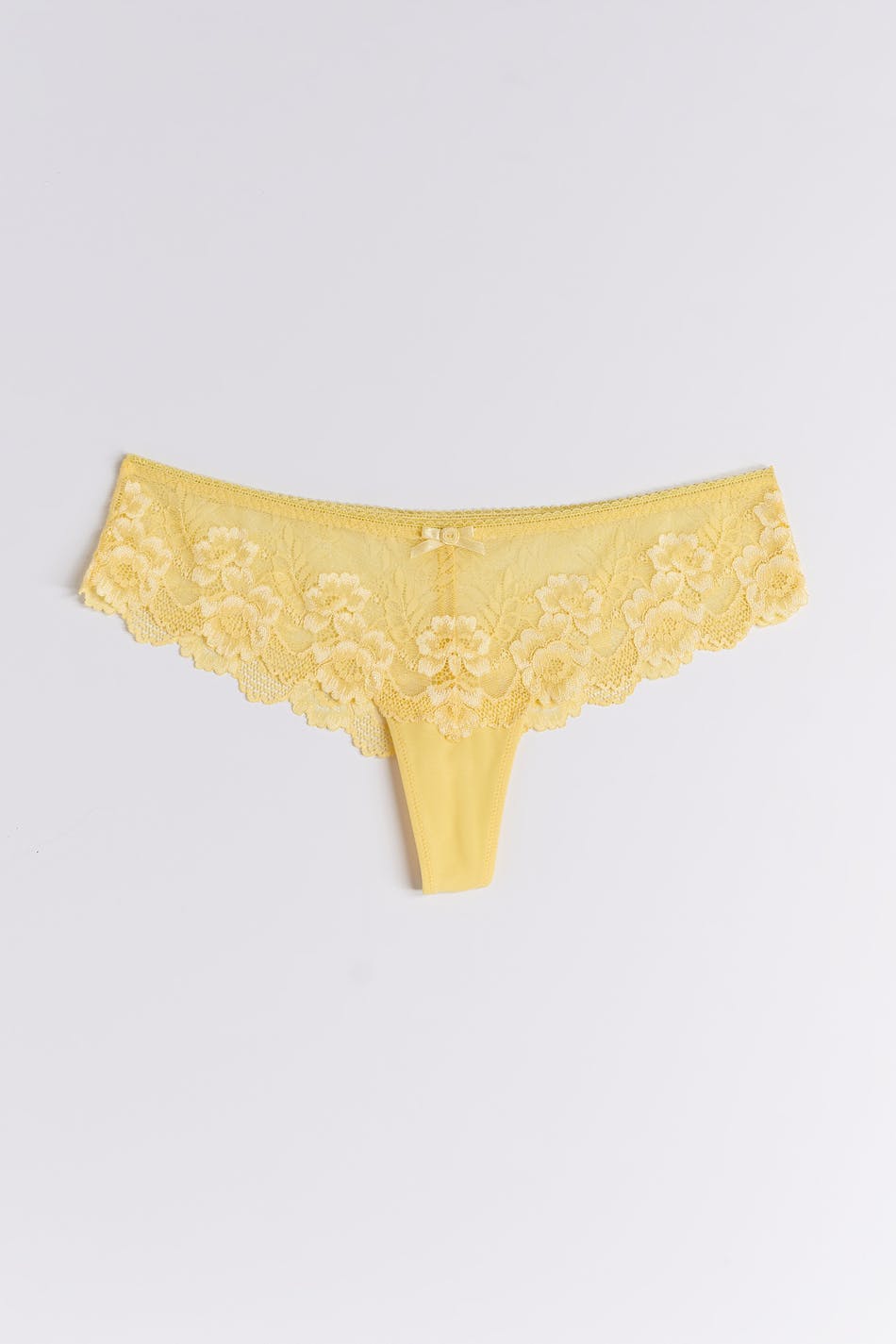 Lace string