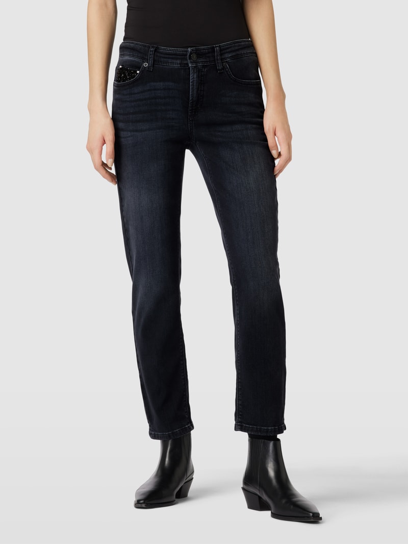 Jeans in verkürzter Passform in schwarz
