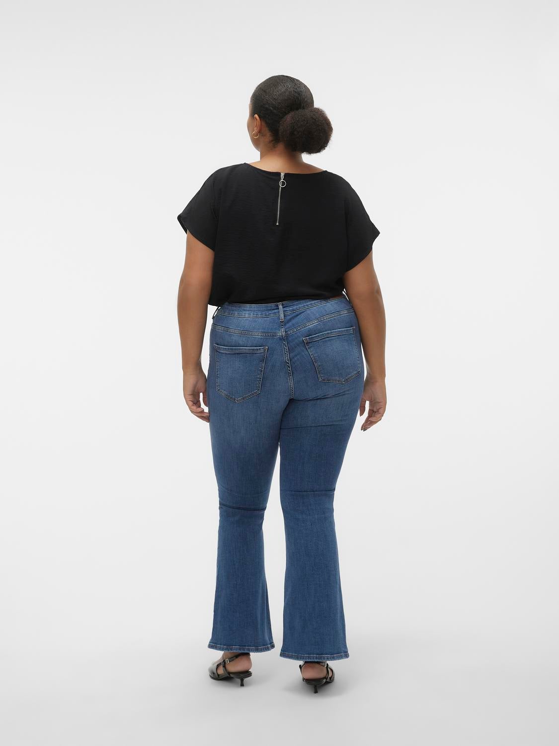 VMSIGI Niedrige Taille Ausgestellt Jeans