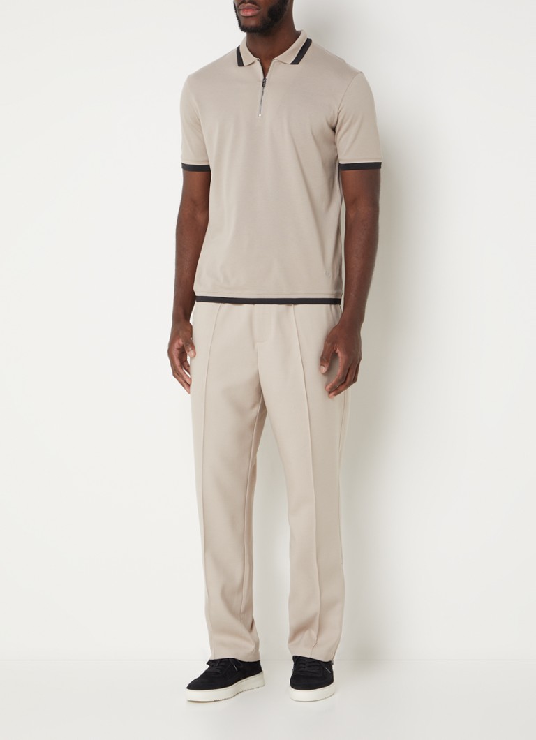 Pantaloni chino Emporio Armani, croială lejeră, din amestec de lână, cu buzunare interioare.
