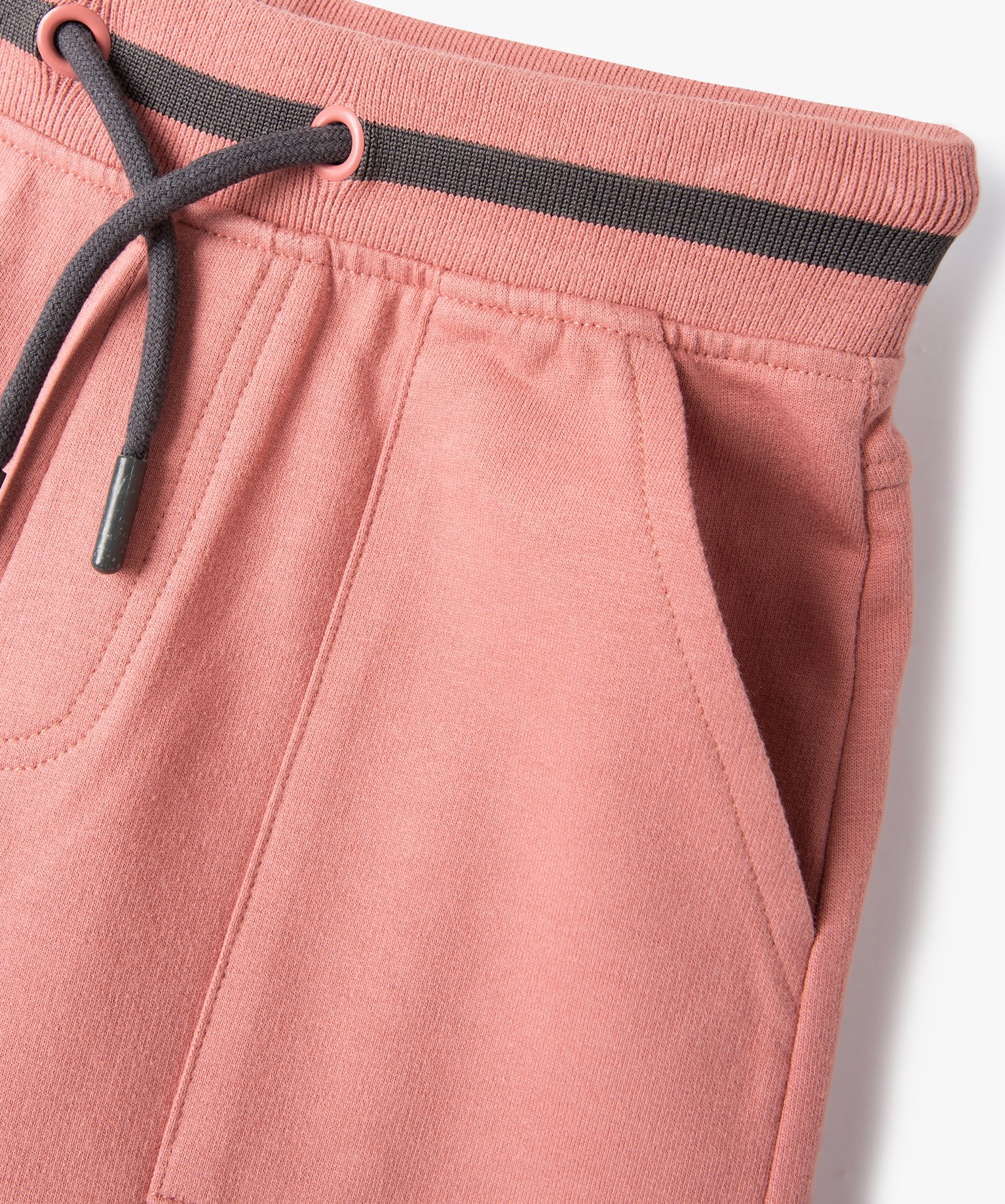 Bermuda en maille avec ceinture bicolore Garçon rose | GEMO