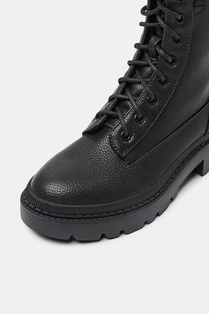 Schnürboots aus veganem Leder