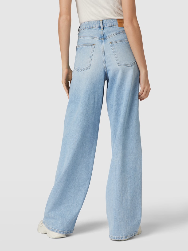 Loose Fit Jeans aus reiner Baumwolle in hellblau