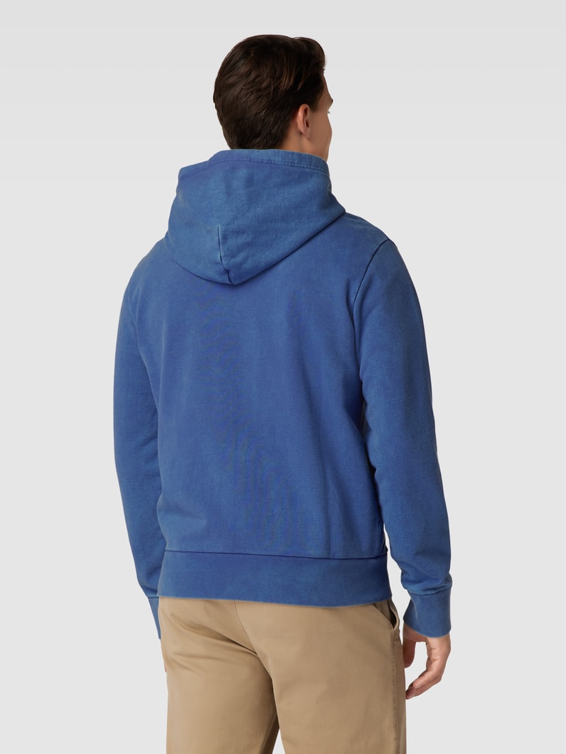 Sweatjacke mit Label-Stitching in marineblau