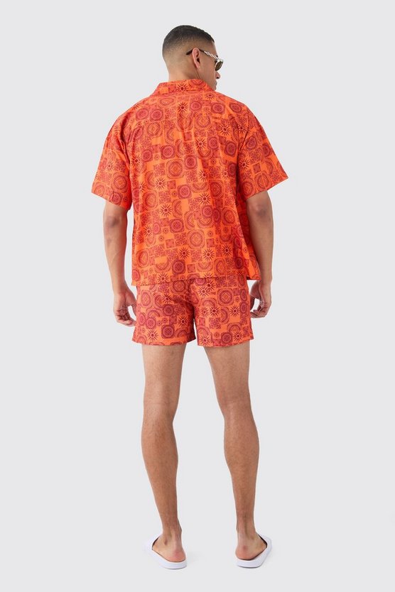Hemd & Badehose mit Print