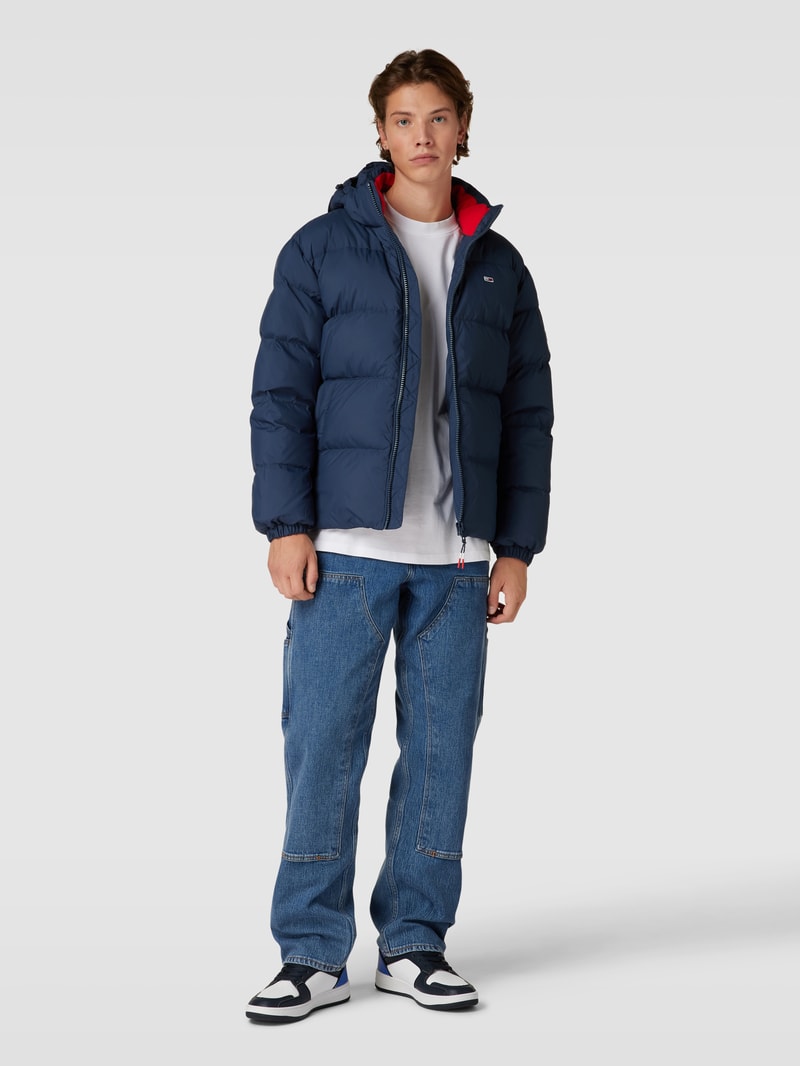 Steppjacke mit Kapuze Modell 'ESSENTIAL' in dunkelblau