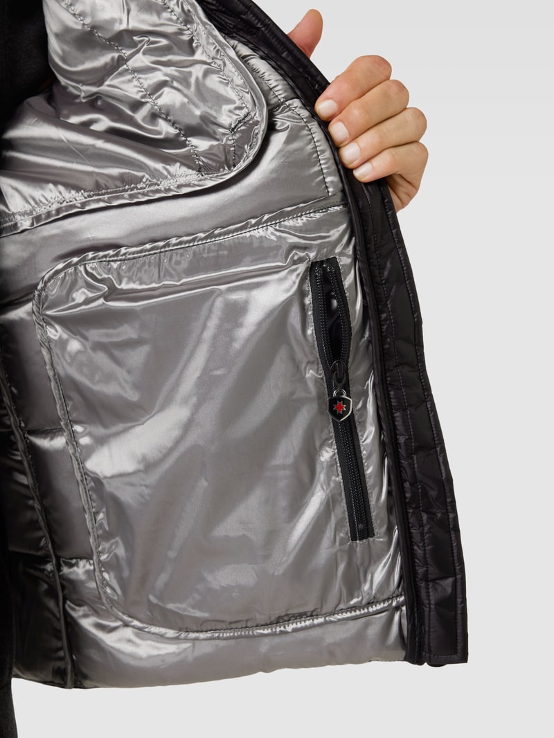 Funktionsjacke mit Steppnähten Modell 'BLACKJACK' in schwarz