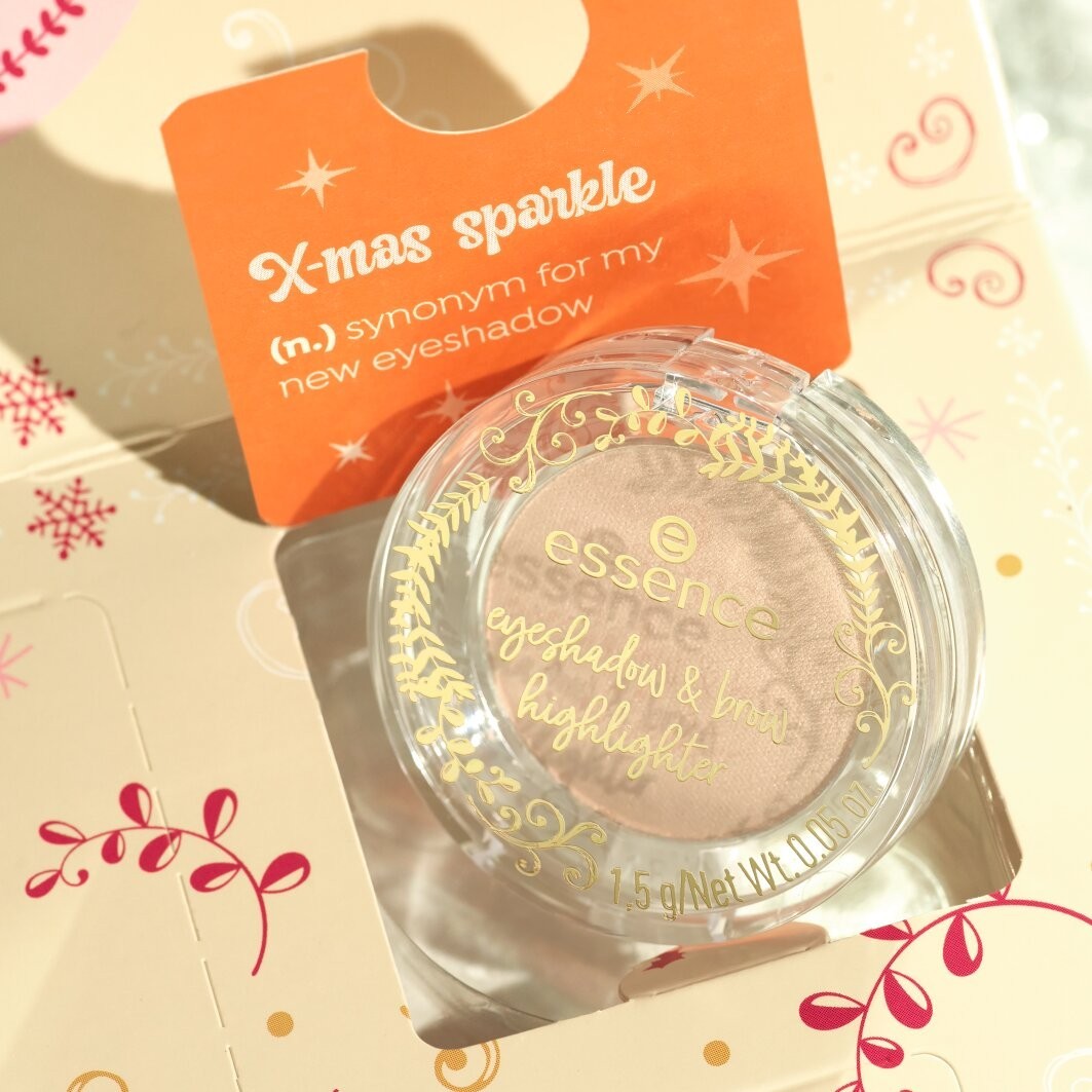 MAKE-UP Advent Calendar merry everything & happy always