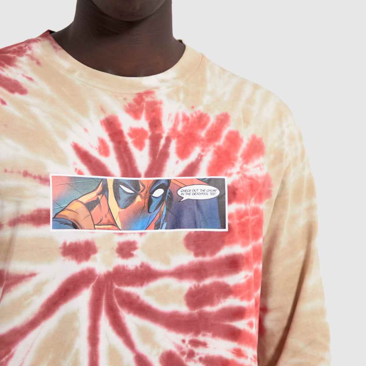 DC – Deadpool Streets – Flerfärgad t-shirt